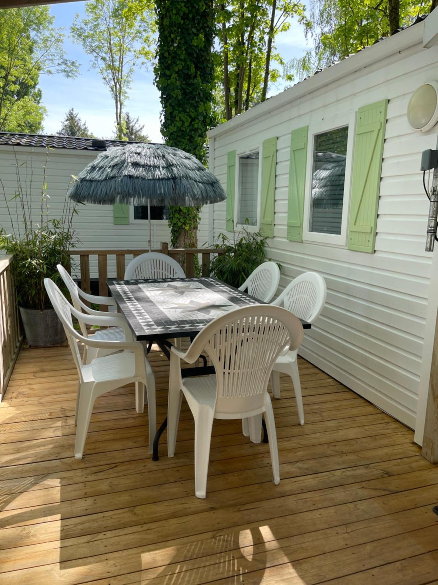 M.Home charmant dans un cadre verdoyant 15 mn d europa park et rulantika Appartement *